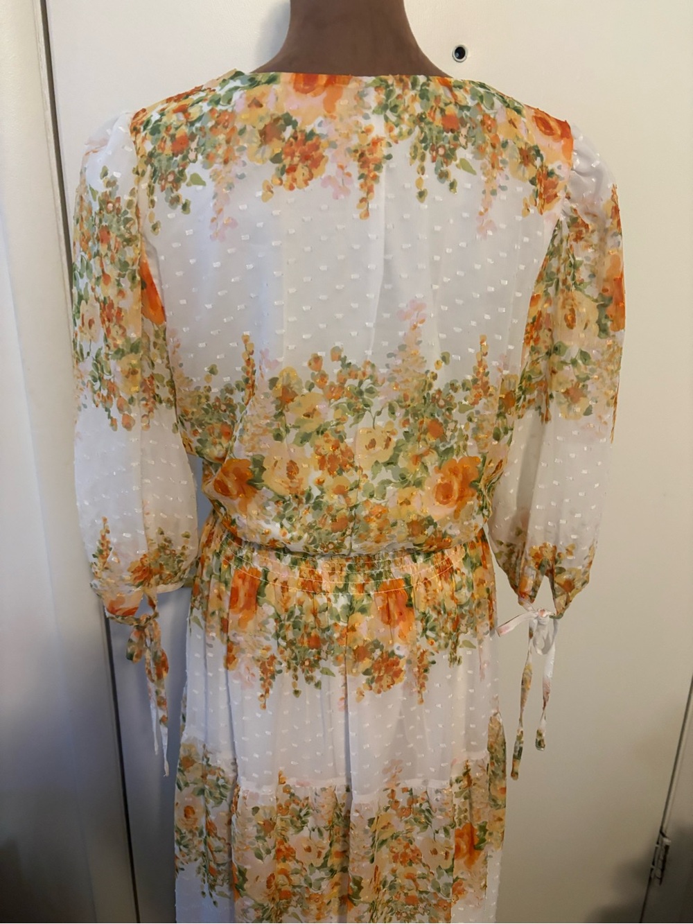 Melonie Women Sz 12 Floral buttoned smocked tie balloon sleeve V-Neck Maxi Dress - Picture 7 of 12